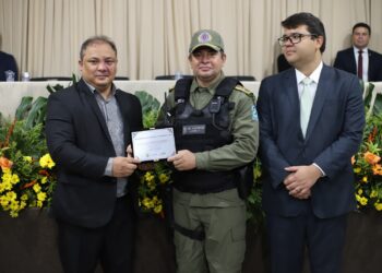 Polícia Civil entrega medalhas e troféus em comemoração ao Dia do Policial Civil