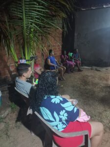 Pré-candidato a vereador, Vinício Ferreira, se reúne com moradores na zona leste da capital