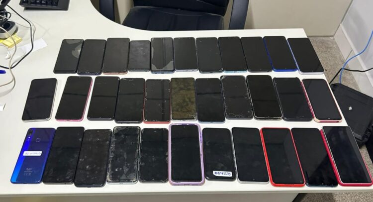 Polícia recupera 34 celulares roubados ou furtados em Parnaíba