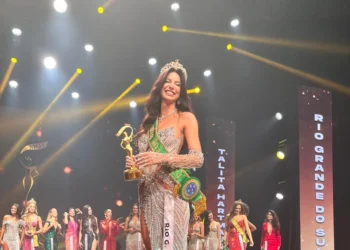 Candidata mais alta da história, Talita Hartmann é eleita Miss Brasil 2024