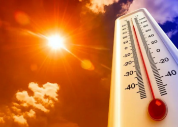 Cidades no Piauí regiram mais de 40º C; Inmet emite alerta