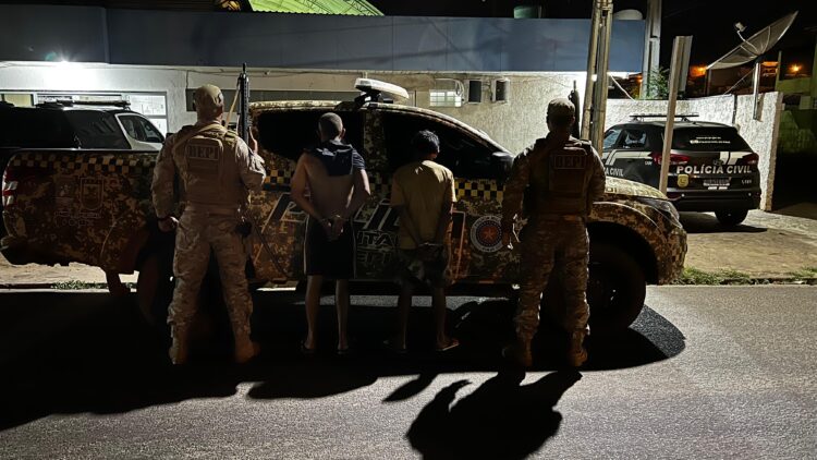 Polícia Militar prende dupla armada e apreende drogas na cidade Sussuapara