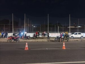 Casal é preso com motocicleta e celulares roubados durante blitz em Teresina