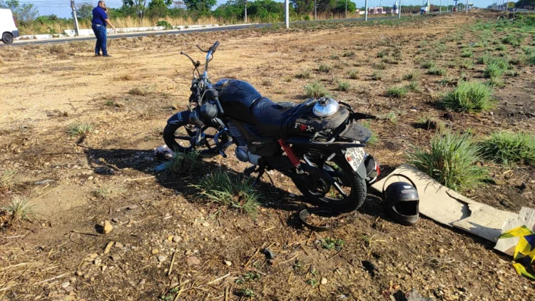 Homem morre em acidente de moto na BR-316 em Teresina; ia buscar a filha O acidente aconteceu enquanto